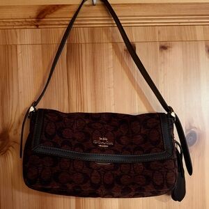 Coach Signature Pattern Brown Shoulder Bag